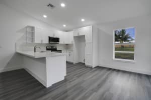 8003 Hibiscus Road, Fort Pierce, FL 34951 - MLS#B26026170