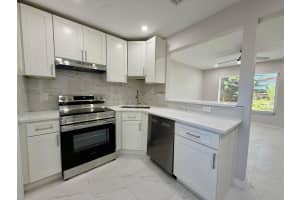 1652 33rd Street, Oakland Park, FL 33334 - MLS#B26026180