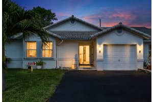 3343 79th Way, Hollywood, FL 33024 - MLS#B26026199