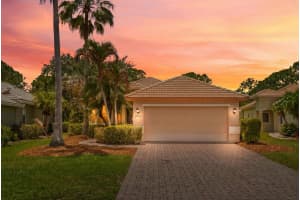 3716 Deer Oak Drive, Jensen Beach, FL 34957 - MLS#B26026212