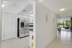 5121 Oak Hill Lane, Delray Beach, FL 33484 - MLS#B26026222
