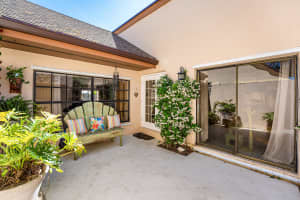 5202 Tarregon Lane, Palm Beach Gardens, FL 33418 - MLS#B26026225