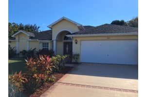 242 Amesbury Avenue, Port Saint Lucie, FL 34953 - MLS#B26026231