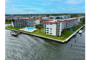 105 Paradise Harbour Boulevard, North Palm Beach, FL 33408 - MLS#B26026236