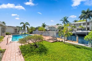 330 9th Court, Pompano Beach, FL 33060 - MLS#B26026245