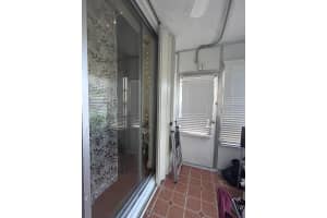 7300 17th Street, Plantation, FL 33313 - MLS#B26026266