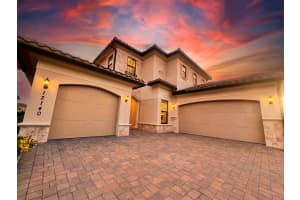 12140 Watermark Way, Parkland, FL 33076 - MLS#B26026281