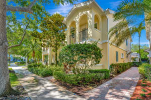 216 Barcelona Drive, Jupiter, FL 33458 - MLS#B26026287