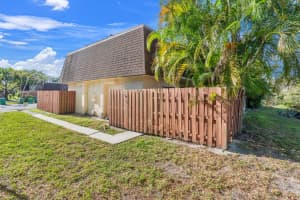 5822 Swordfish Court, Tamarac, FL 33319 - MLS#B26026301