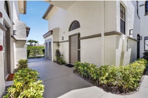 5235 Europa Drive, Boynton Beach, FL 33437 - MLS#B26026329