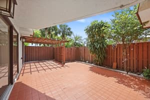8337 Coral Circle, North Lauderdale, FL 33068 - MLS#B26026340
