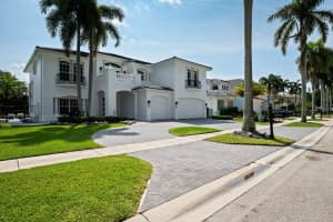 16014 Laurel Creek Drive, Delray Beach, FL 33446 - MLS#B26026373