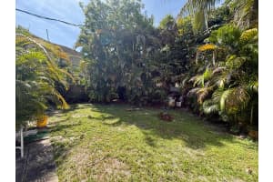 804 5th Court, Fort Lauderdale, FL 33301 - MLS#B26026374