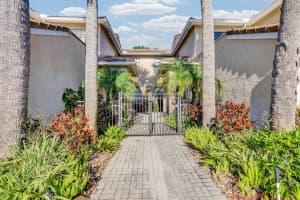22791 Trelawny Terrace, Boca Raton, FL 33433 - MLS#B26026377