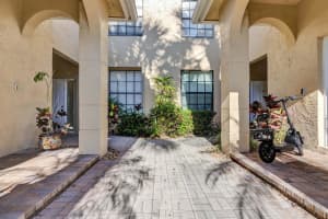 22791 Trelawny Terrace, Boca Raton, FL 33433 - MLS#B26026377