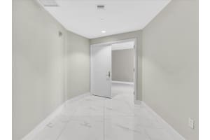 701 Fort Lauderdale Beach Boulevard, Fort Lauderdale, FL 33304 - MLS#B26026419