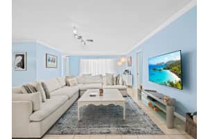 3240 Spanish River Drive, Lauderdale By The Sea, FL 33062 - MLS#B26026428
