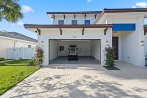 309 Claremont Lane, West Palm Beach, FL 33404 - MLS#B26026429