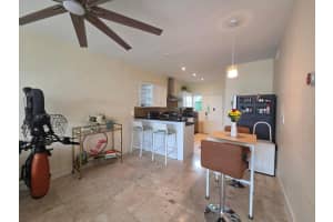 1045 Lenox Avenue, Miami Beach, FL 33139 - MLS#B26026456