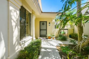 137 Harbourside Circle, Jupiter, FL 33477 - MLS#B26026474
