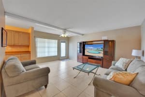1300 12th Court, Hollywood, FL 33019 - MLS#B26026477