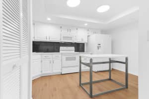5951 Wellesley Park Drive, Boca Raton, FL 33433 - MLS#B26026487
