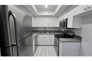 6200 Falls Circle Drive, Lauderhill, FL 33319 - MLS#B26026517