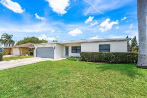 10725 Eureka Street, Boca Raton, FL 33428 - MLS#B26026533