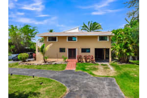 17914 83rd Court, Palmetto Bay, FL 33157 - MLS#B26026539