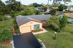 6121 Rainbow Circle, Greenacres, FL 33463 - MLS#B26026581