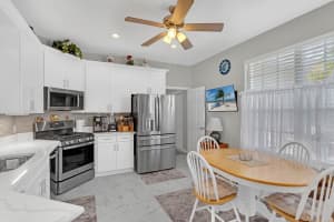 5780 1st Sq Square, Vero Beach, FL 32968 - MLS#B26026613