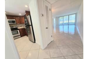 3100 48th Court, Lighthouse Point, FL 33064 - MLS#B26026624