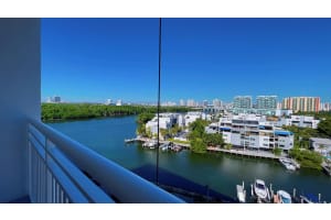 400 Kings Point Drive, Sunny Isles Beach, FL 33160 - MLS#B26026636
