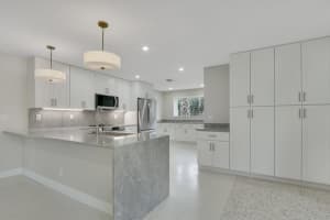 732 Pelican Way, North Palm Beach, FL 33408 - MLS#B26026639