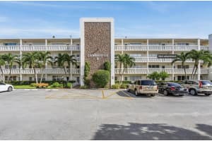 1038 Cambridge, Deerfield Beach, FL 33442, Deerfield Beach, FL 33442 - MLS#B26026641