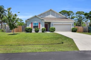 971 SW Longfellow Rd, Port St. Lucie, FL 34953, - MLS#B26026657