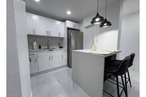 4265 South Tamiami Canal Drive, Miami, FL 33126 - MLS#B26026701