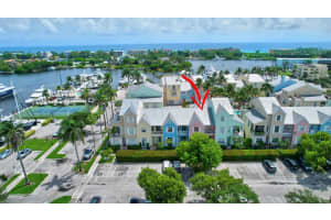 2860 Marina Circle, Lighthouse Point, FL 33064 - MLS#B26026706