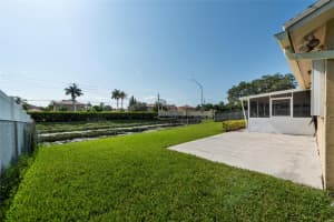 2101 101st Terrace, Pembroke Pines, FL 33026 - MLS#B26026709