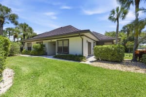 2730 Polo Island Drive, Wellington, FL 33414 - MLS#B26026738