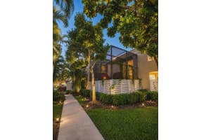 535 98th Avenue, Plantation, FL 33324 - MLS#B26026754