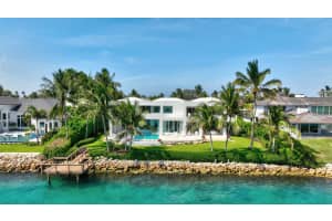 7034 SE Harbor Cir, Stuart, FL 34996, - MLS#B26026778