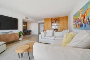 18021 Biscayne Blvd APT 504, Aventura, FL 33160, - MLS#B26026798