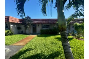 5725 Fernley Dr Drive, West Palm Beach, FL 33415 - MLS#B26026799