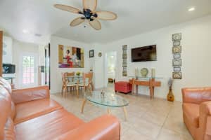 1136 17th Way, Fort Lauderdale, FL 33304 - MLS#B26026814