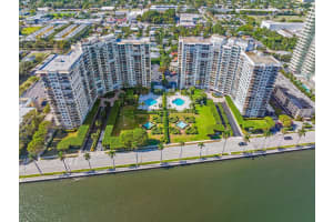 1701 Flagler Drive, West Palm Beach, FL 33401 - MLS#B26026821