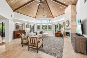 15 Carrick Road, Palm Beach Gardens, FL 33418 - MLS#B26026831