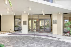 2800 Ocean Drive, Riviera Beach, FL 33404 - MLS#B26026839