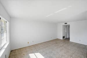 28 Lake Vista Trail, Port Saint Lucie, FL 34952 - MLS#B26026865