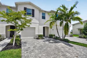 6933 Harbours Edge Avenue, Lake Worth, FL 33467 - MLS#B26026892